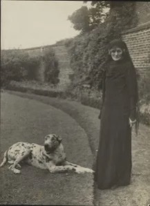 image of Maud Gonne in old age